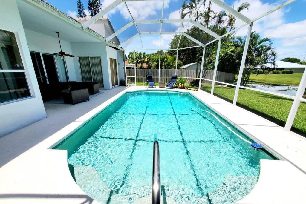 Our Beautiful Florida Vacation Home With Heated Pool Port St. Lucie Zewnętrze zdjęcie