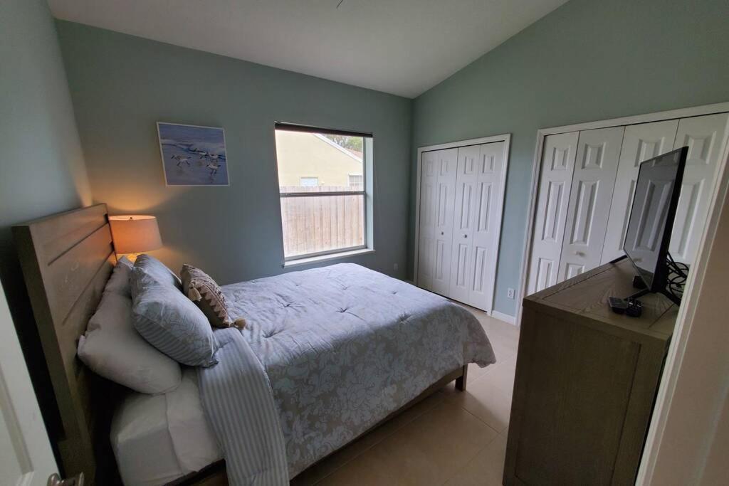 Our Beautiful Florida Vacation Home With Heated Pool Port St. Lucie Zewnętrze zdjęcie
